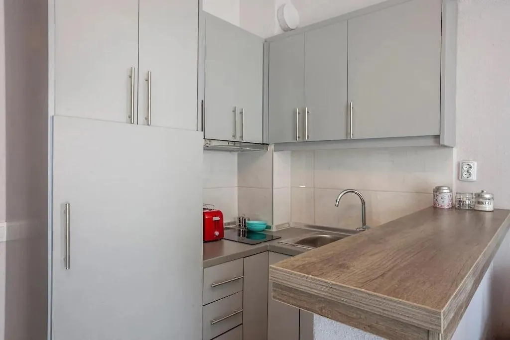 Studio Blue Pefkochori Apartment